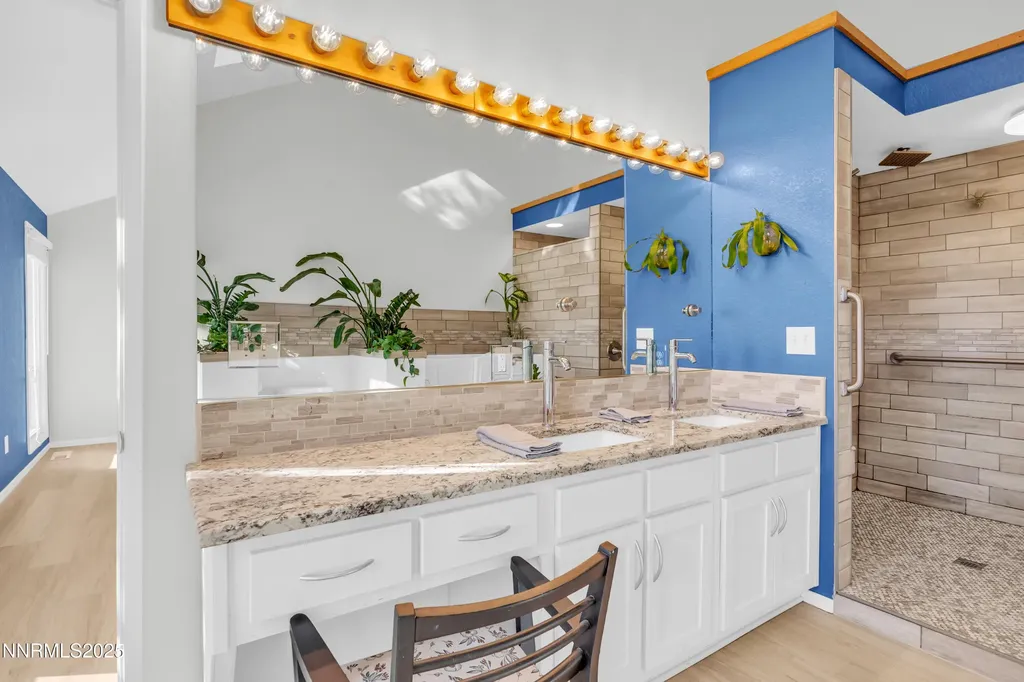 25 El Caballo Sparks NV 89441