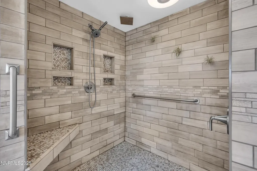 25 El Caballo Sparks NV 89441