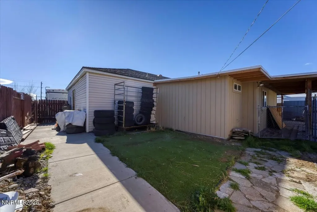 1250 Oxford Sparks NV 89431