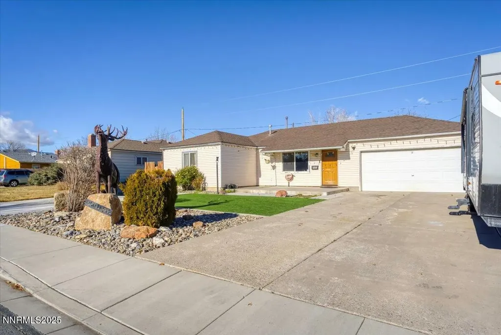1250 Oxford Sparks NV 89431