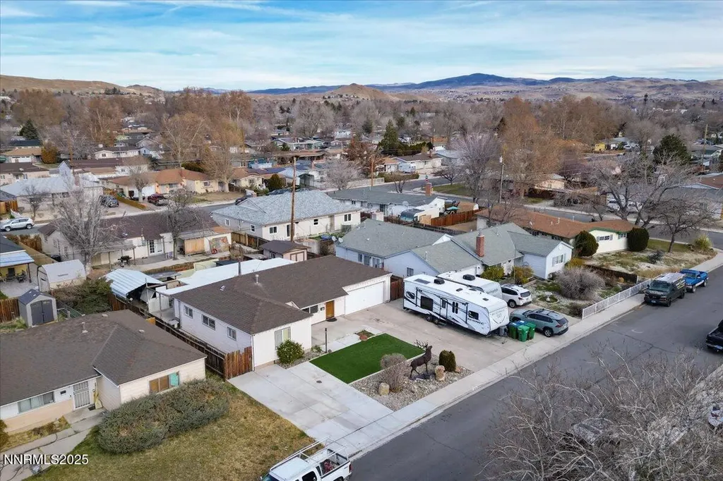 1250 Oxford Sparks NV 89431