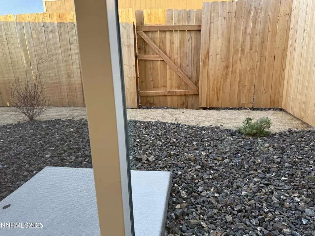 244 Green Dayton NV 89403