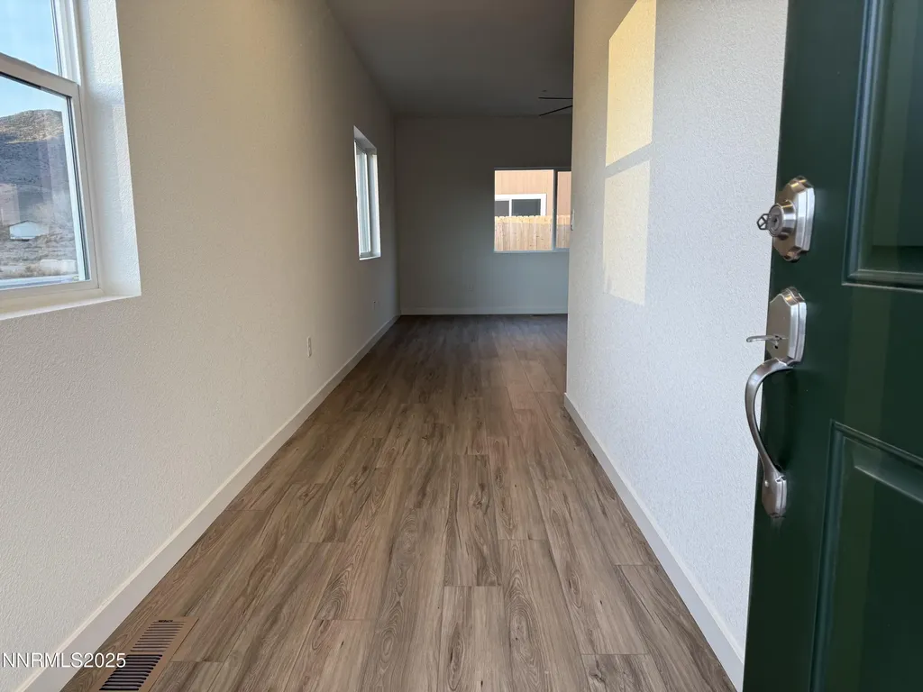 244 Green Dayton NV 89403