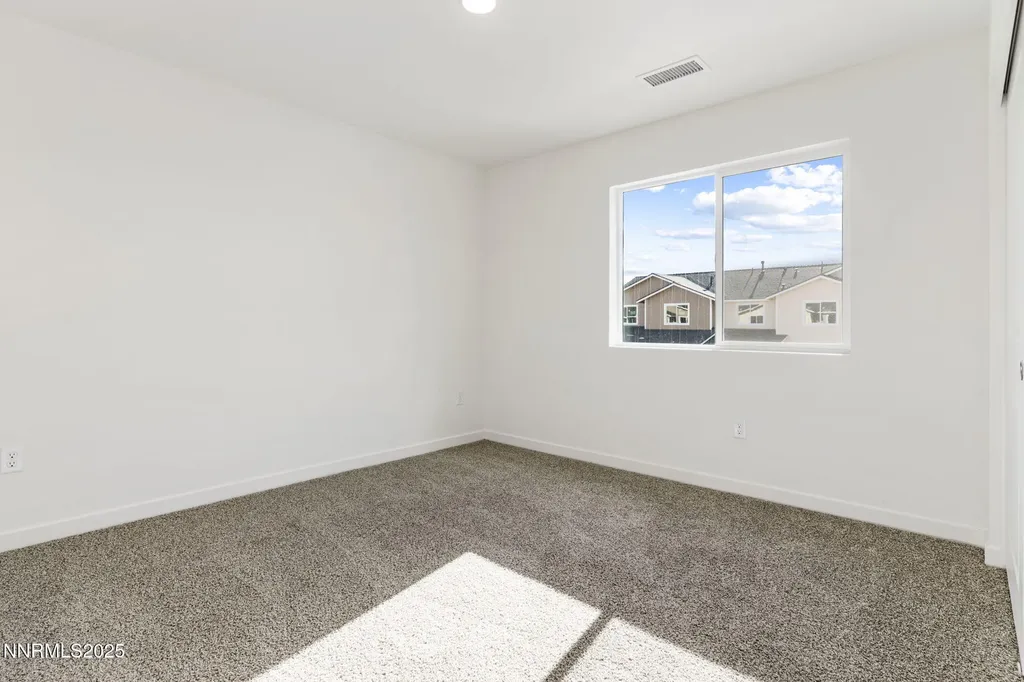 246 Green Dayton NV 89403