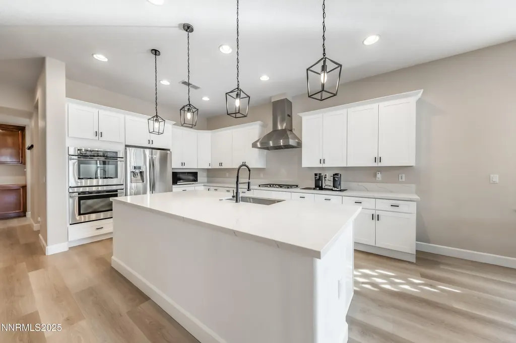 1855 Graysburg Reno NV 89523