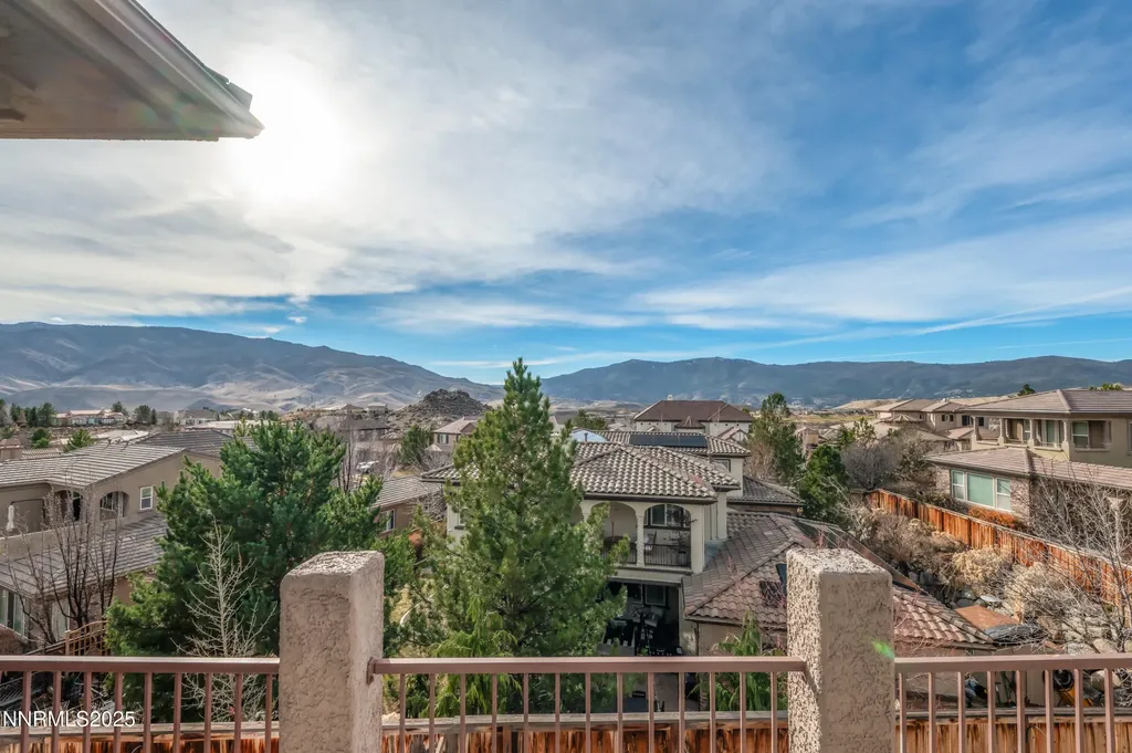 1855 Graysburg Reno NV 89523
