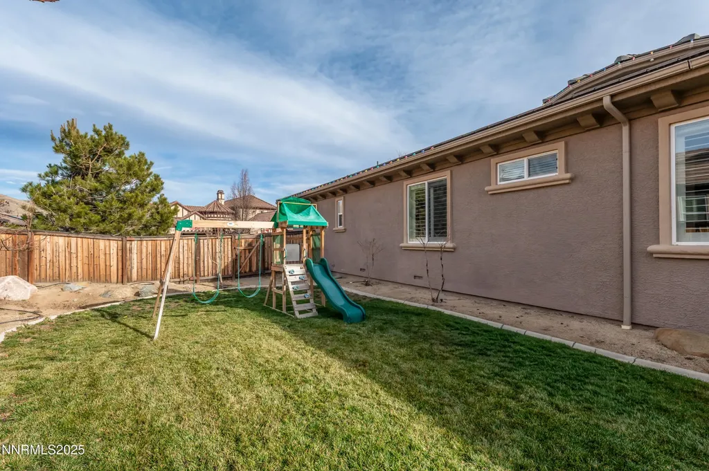 1855 Graysburg Reno NV 89523