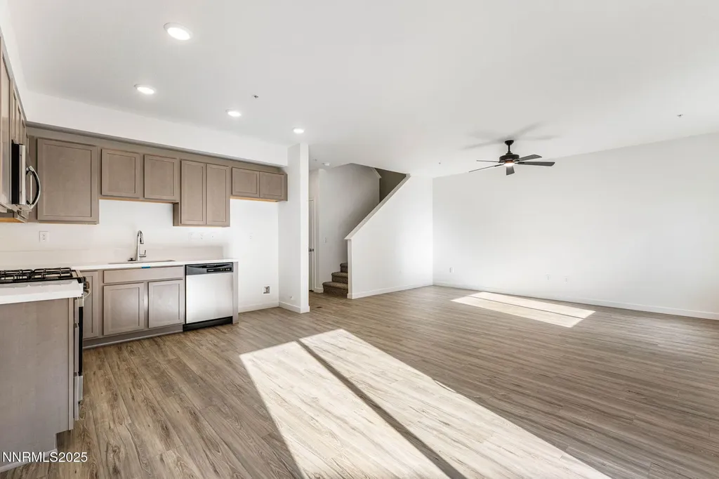 345 Halite Dayton NV 89403