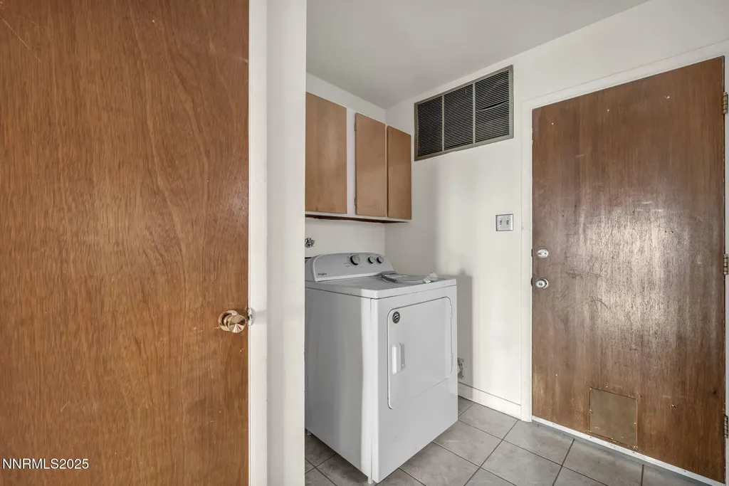 3200 Lodestar Reno NV 89503