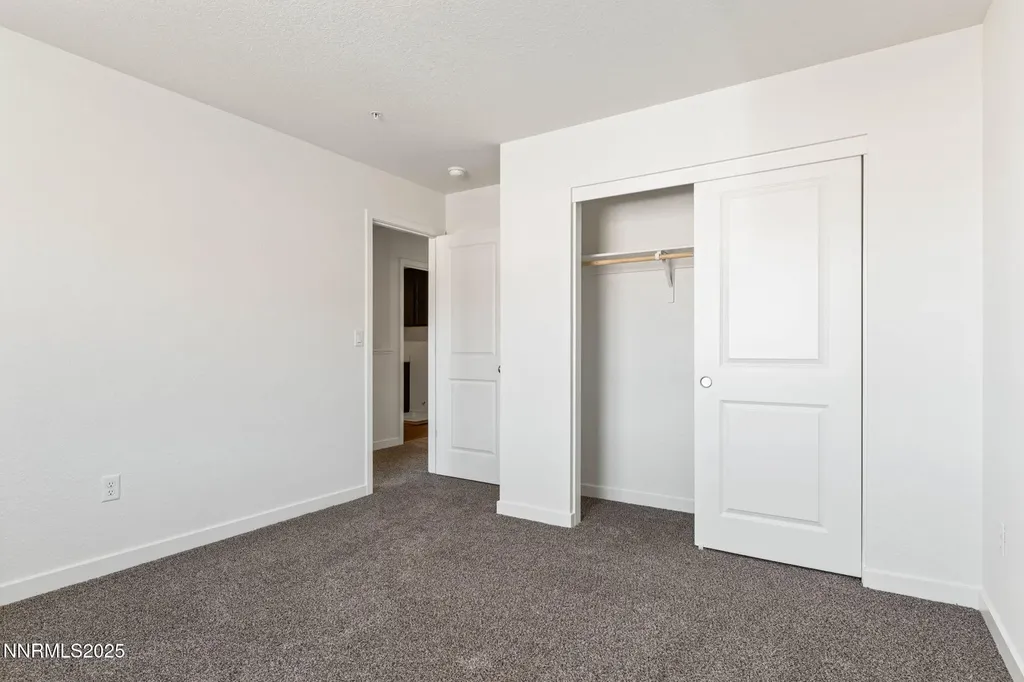 343 Halite Dayton NV 89403