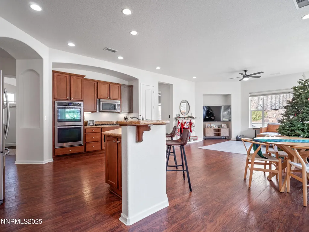 7490 Rough Rock Reno NV 89502