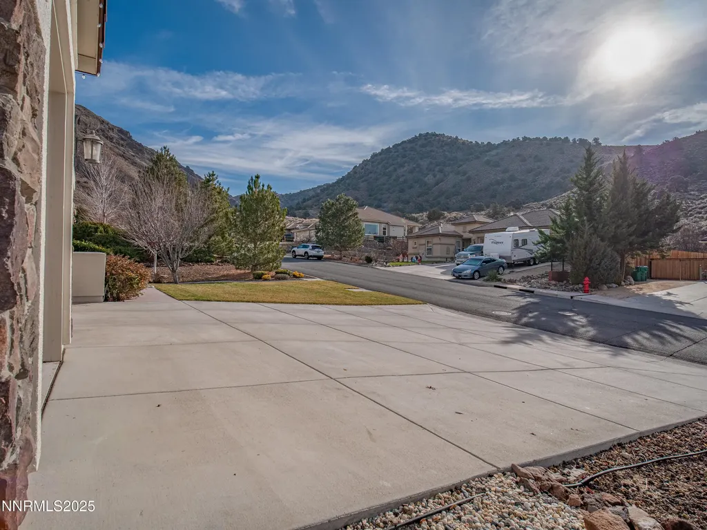 7490 Rough Rock Reno NV 89502