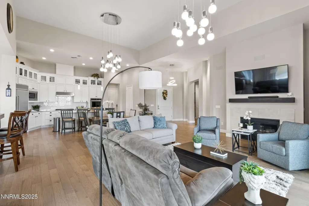 13510 Water Willow Reno NV 89521
