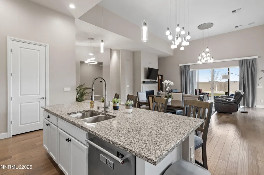 13510 Water Willow Reno NV 89521