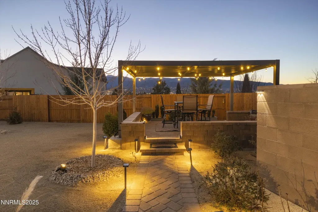 13510 Water Willow Reno NV 89521
