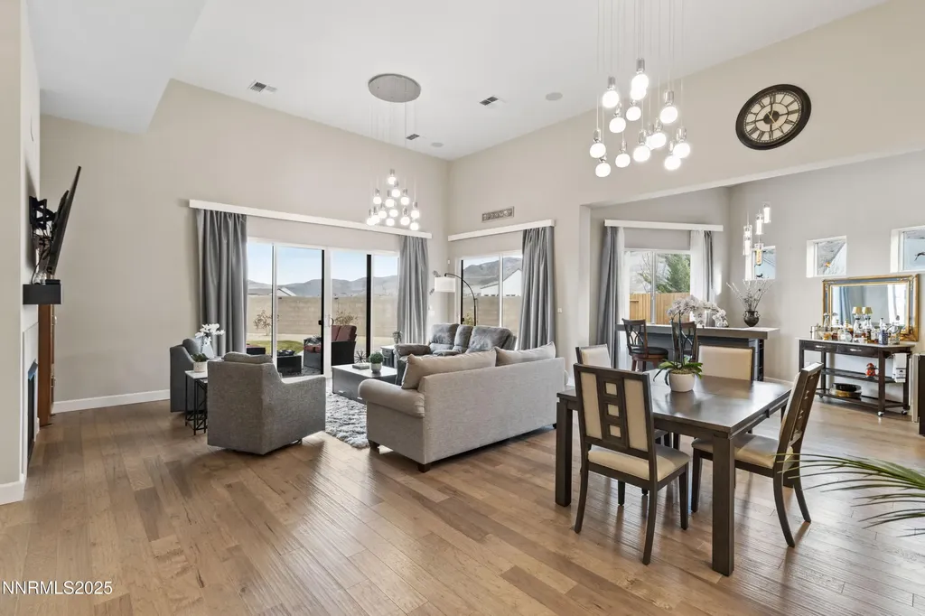 13510 Water Willow Reno NV 89521
