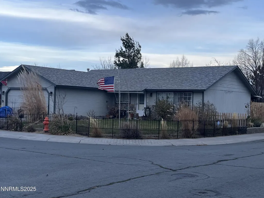 2613 Pinion Pine Carson City NV 89706