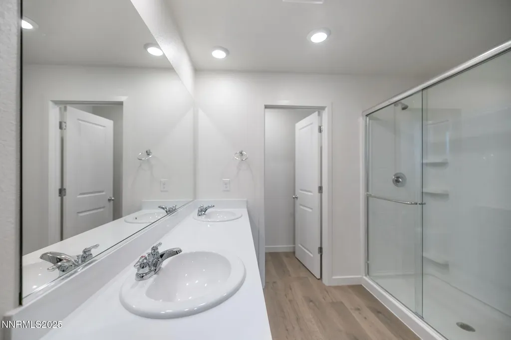 7701 Wandering Reno NV 89506