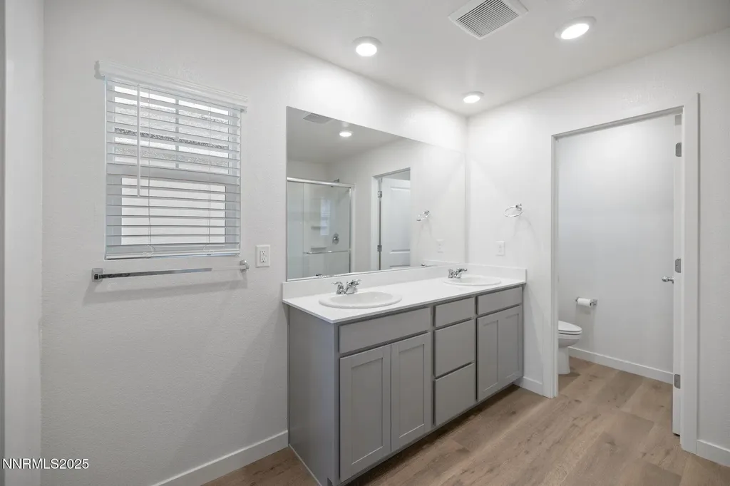 7701 Wandering Reno NV 89506