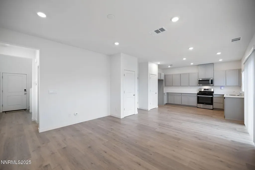 7701 Wandering Reno NV 89506