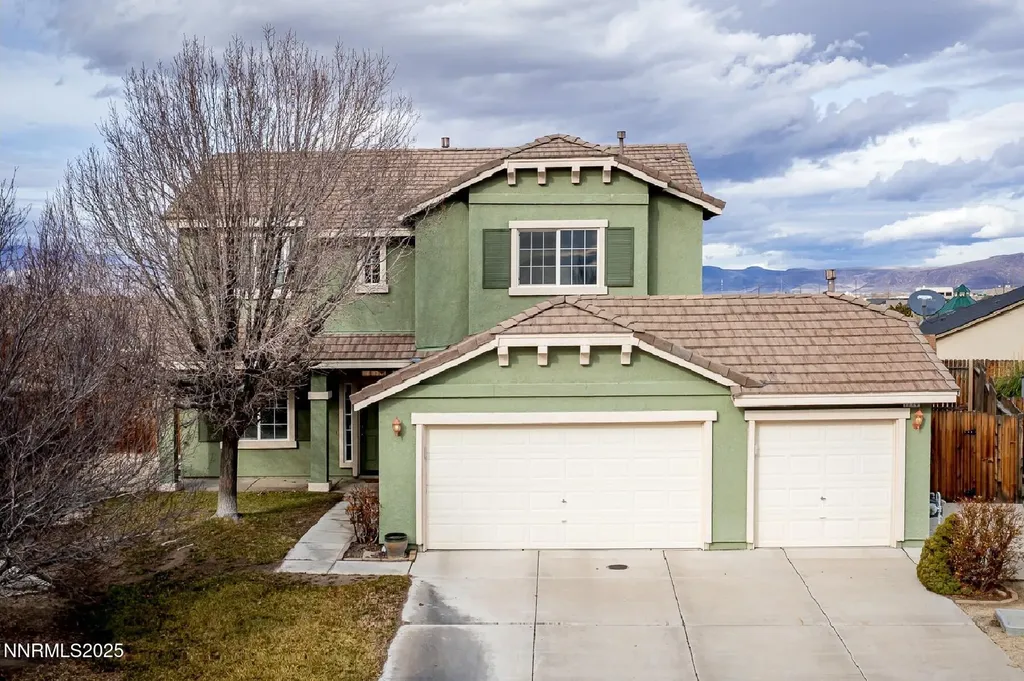 1710 Short Oak Fernley NV 89408