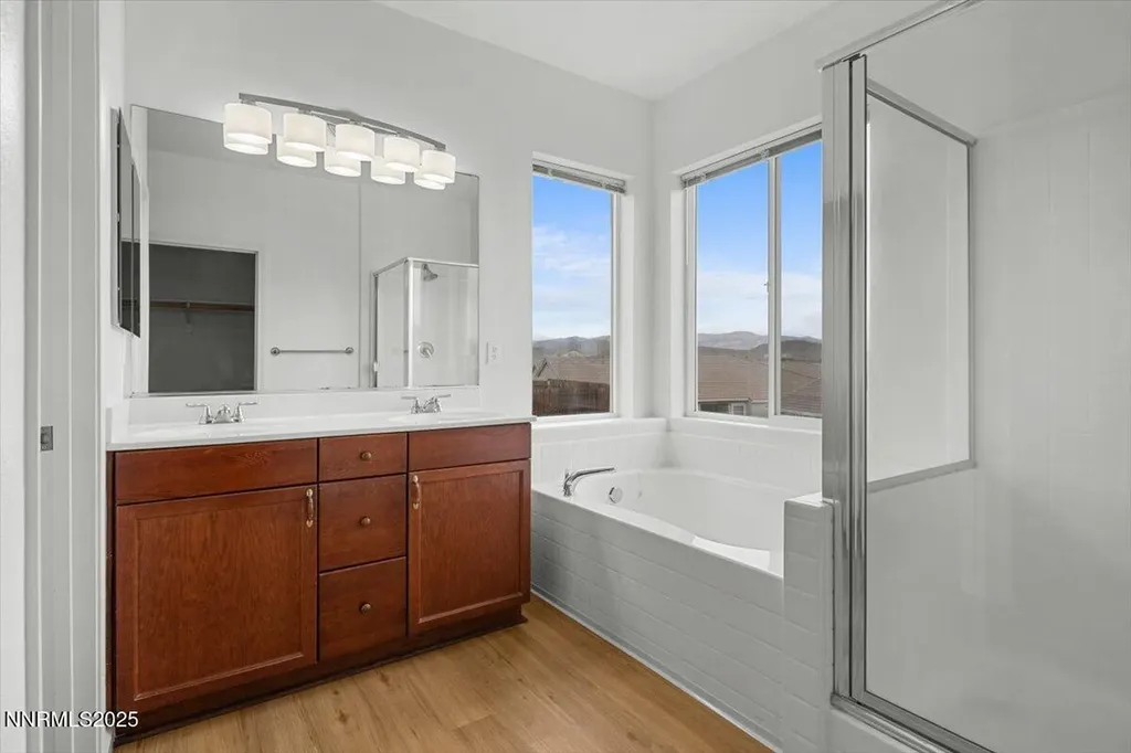 1710 Short Oak Fernley NV 89408