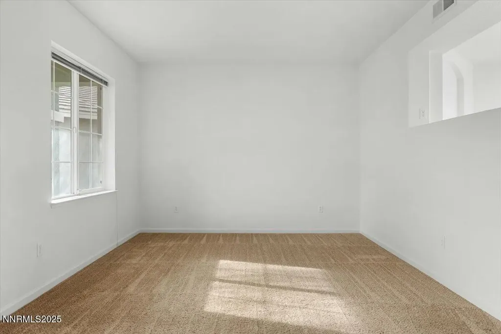 1710 Short Oak Fernley NV 89408