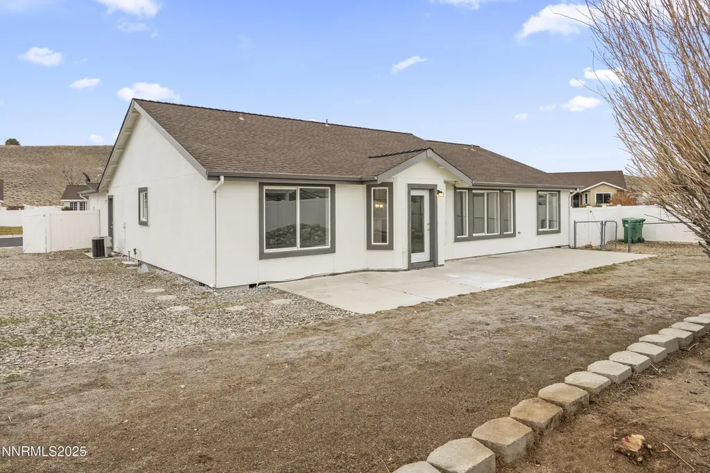 1418 Red Bluff Fernley NV 89408