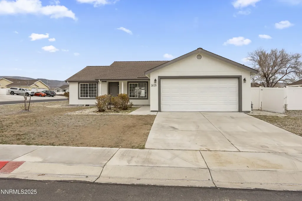 1418 Red Bluff Fernley NV 89408