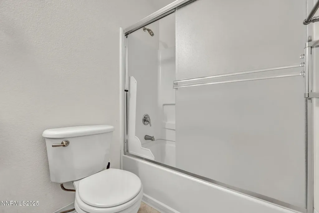 18120 Hazelnut Reno NV 89508