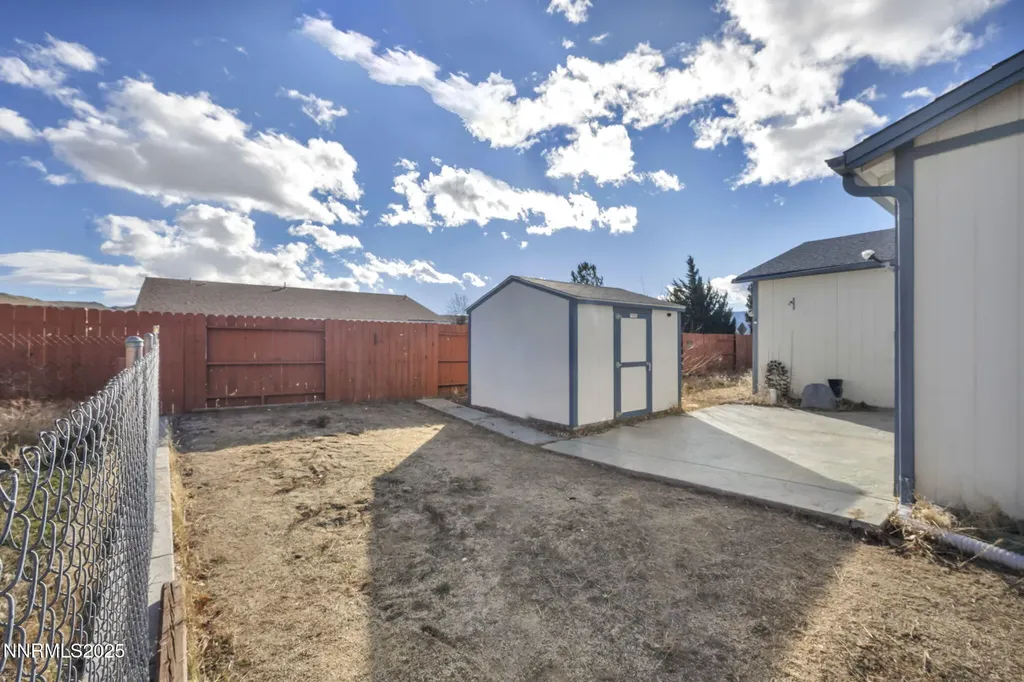 18120 Hazelnut Reno NV 89508