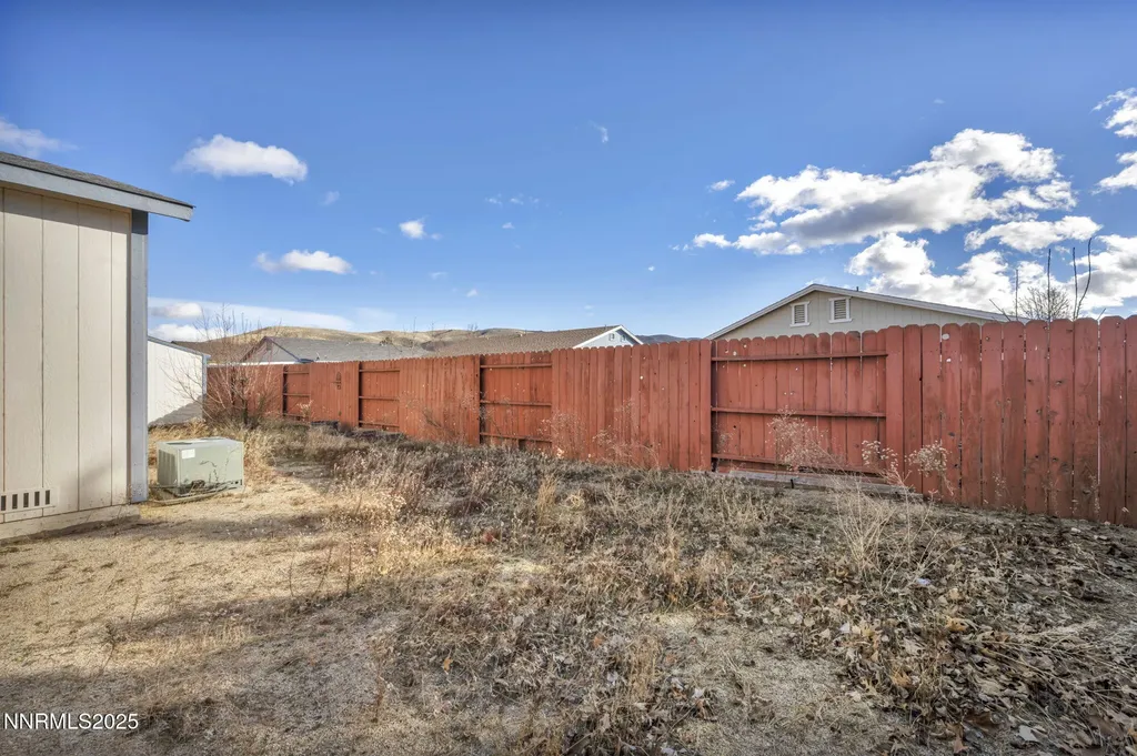 18120 Hazelnut Reno NV 89508