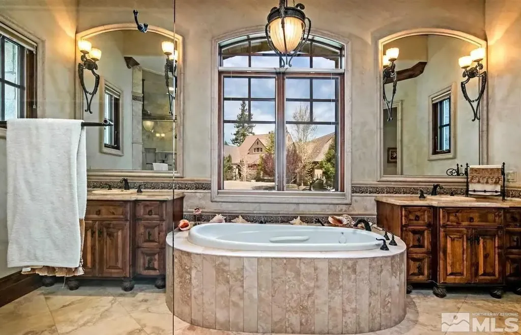 6574 Champetre Reno NV 89511
