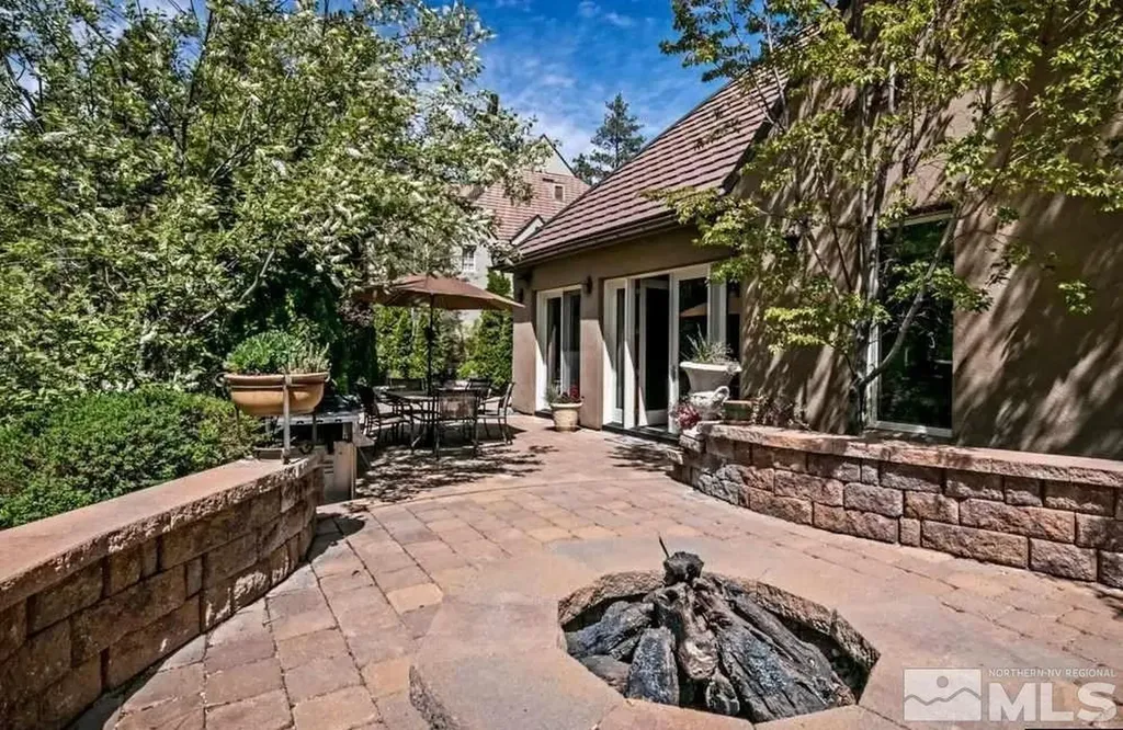 6574 Champetre Reno NV 89511