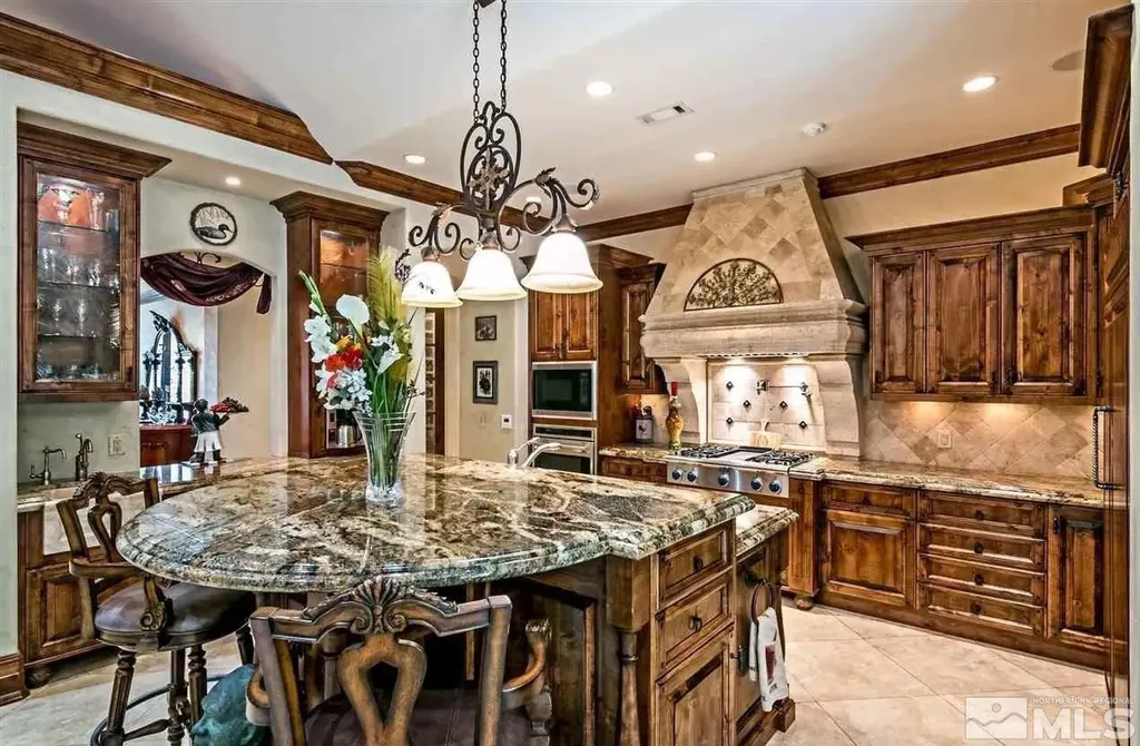 6574 Champetre Reno NV 89511
