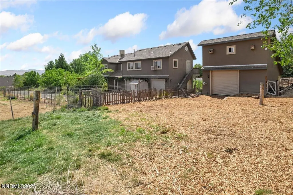 1516 Coleman Reno NV 89503