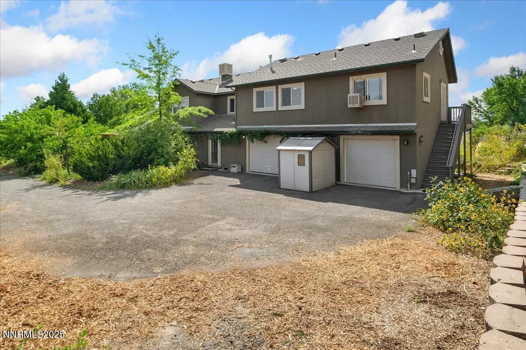 1516 Coleman Reno NV 89503