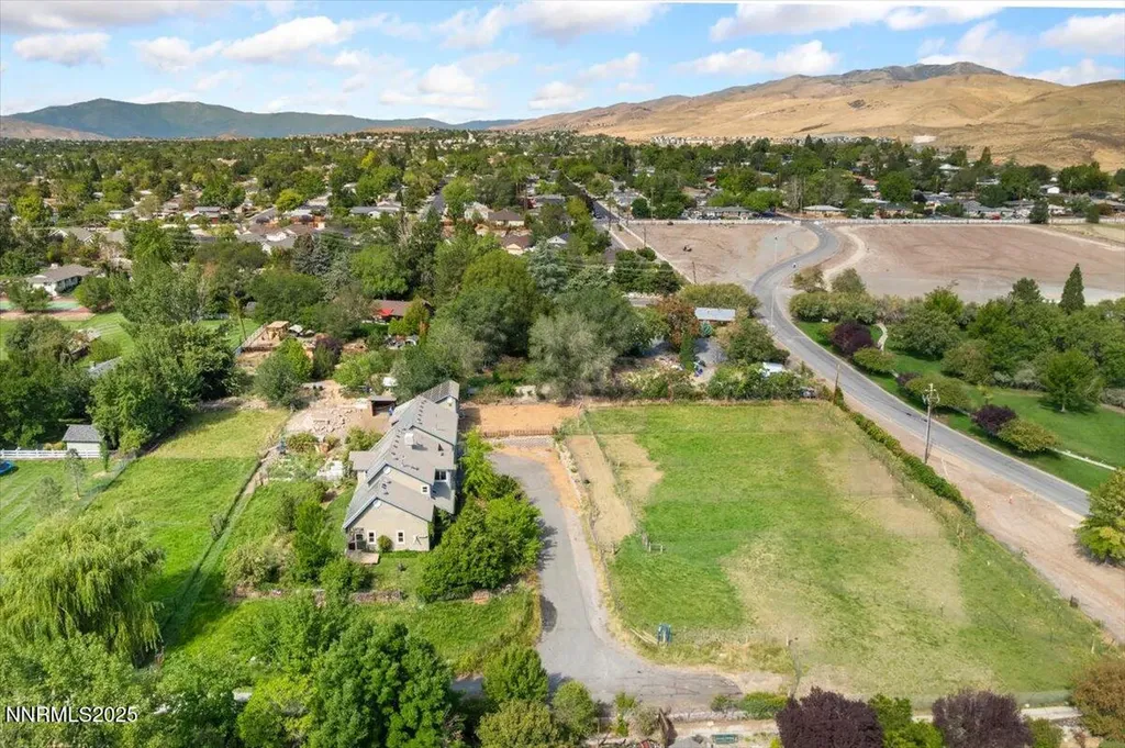 1516 Coleman Reno NV 89503