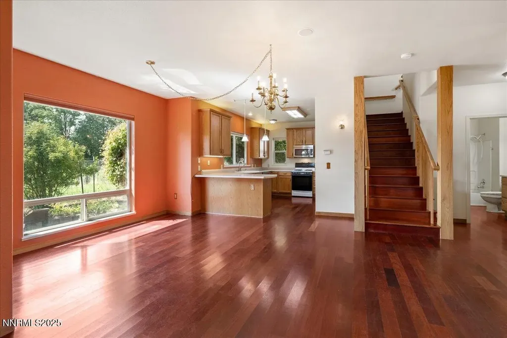 1516 Coleman Reno NV 89503