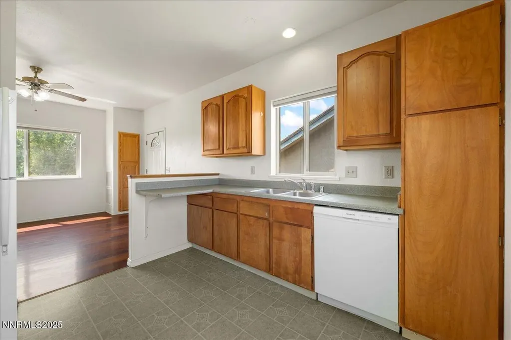 1516 Coleman Reno NV 89503