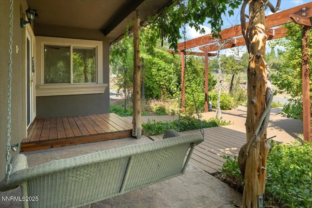 1516 Coleman Reno NV 89503