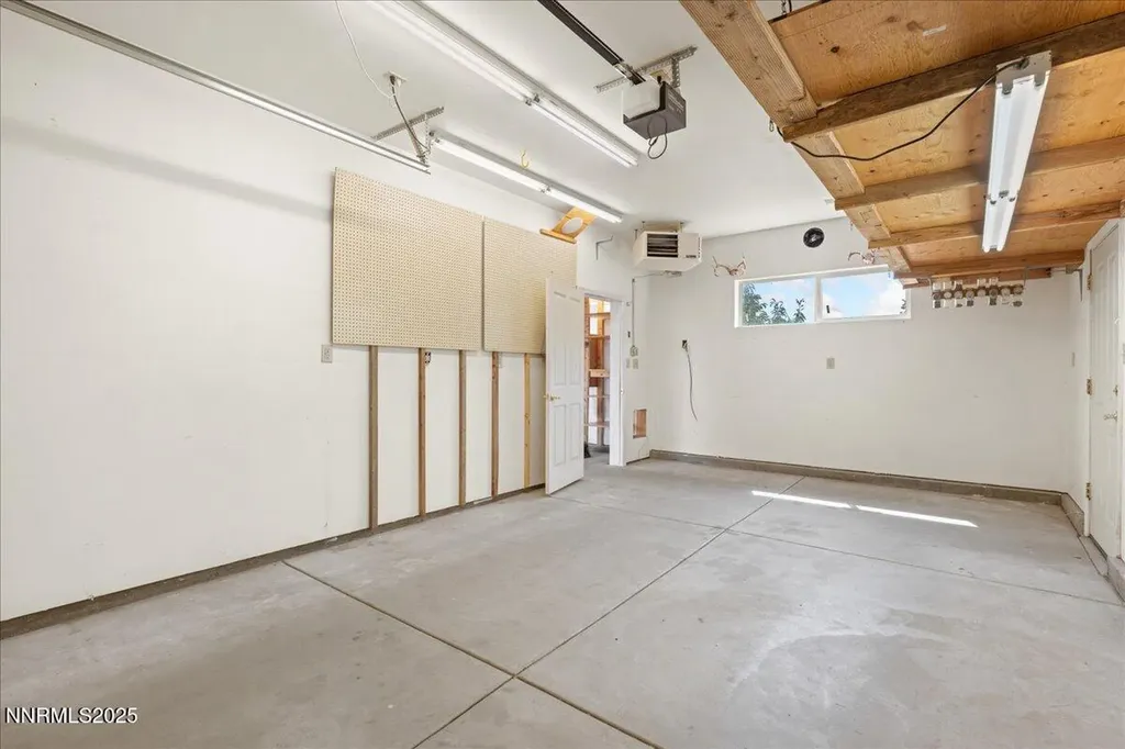 1516 Coleman Reno NV 89503