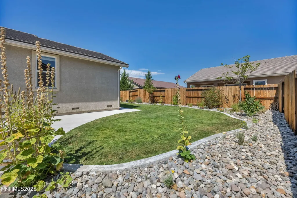 156 Jobe Dayton NV 89403