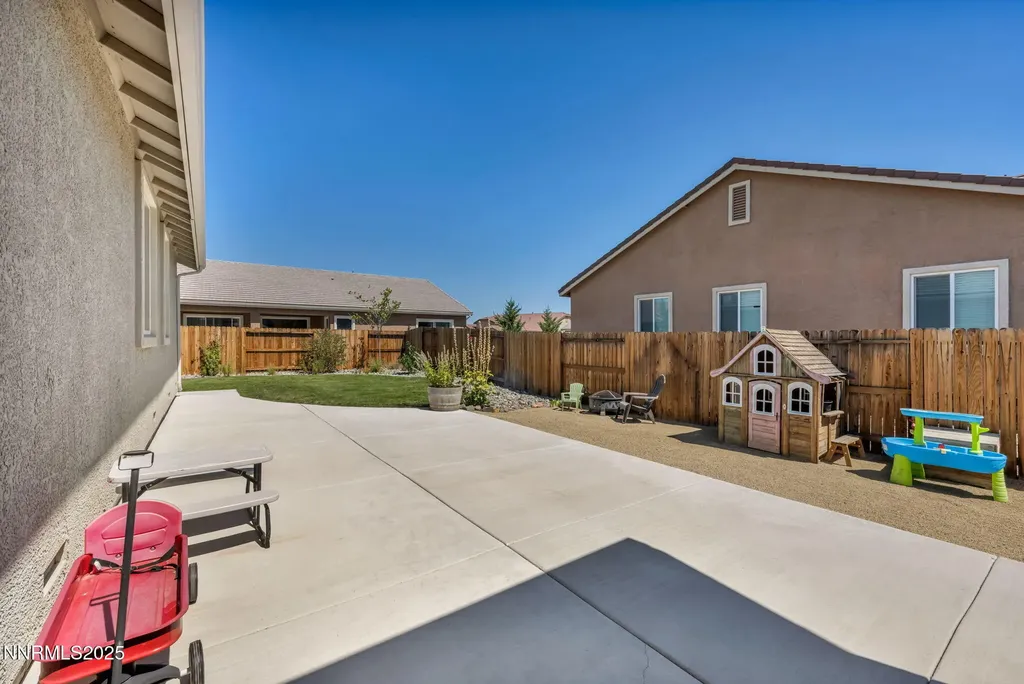 156 Jobe Dayton NV 89403