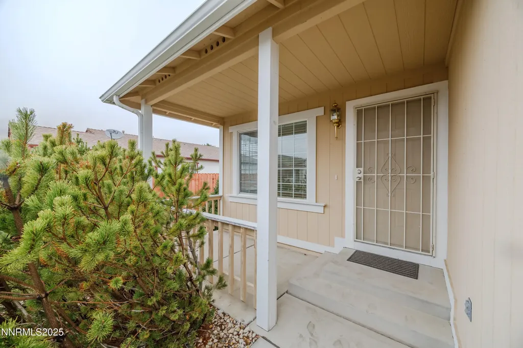 17635 Lake Powell Reno NV 89508