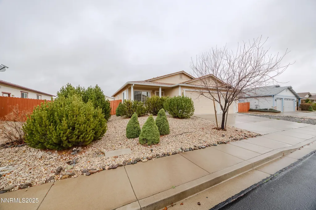 17635 Lake Powell Reno NV 89508