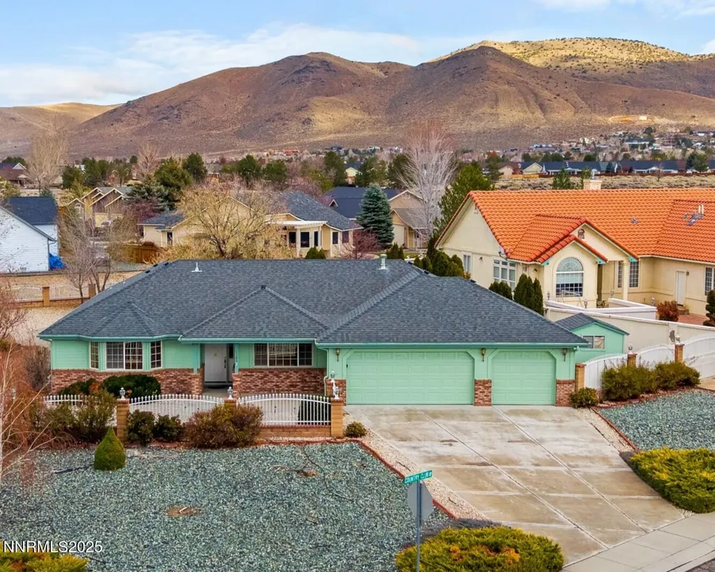 1168 Country Club Minden NV 89423