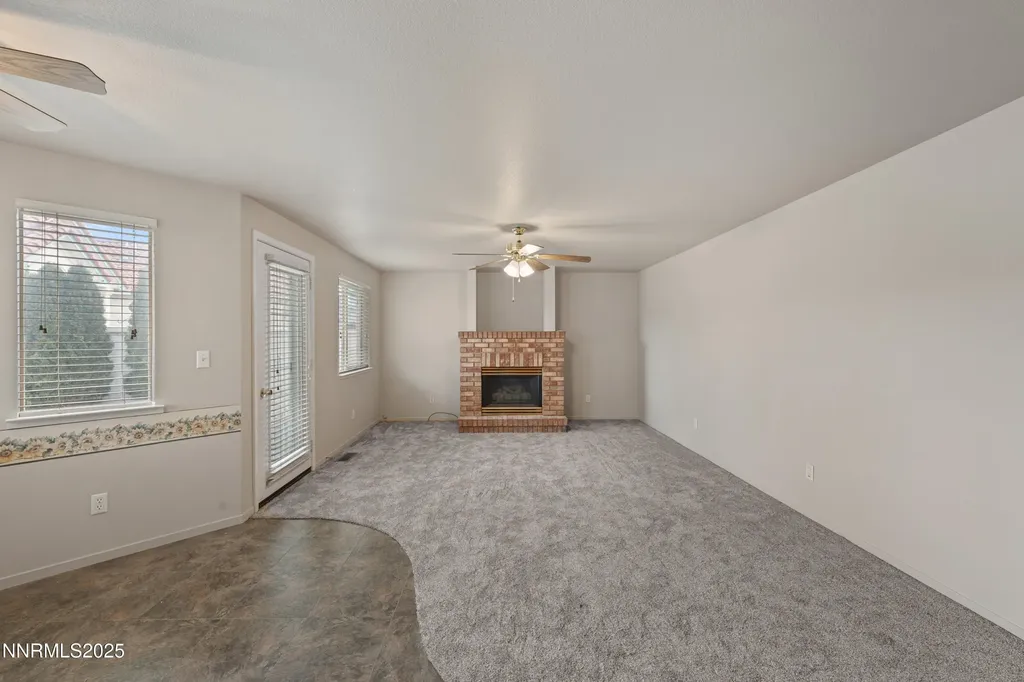 1168 Country Club Minden NV 89423