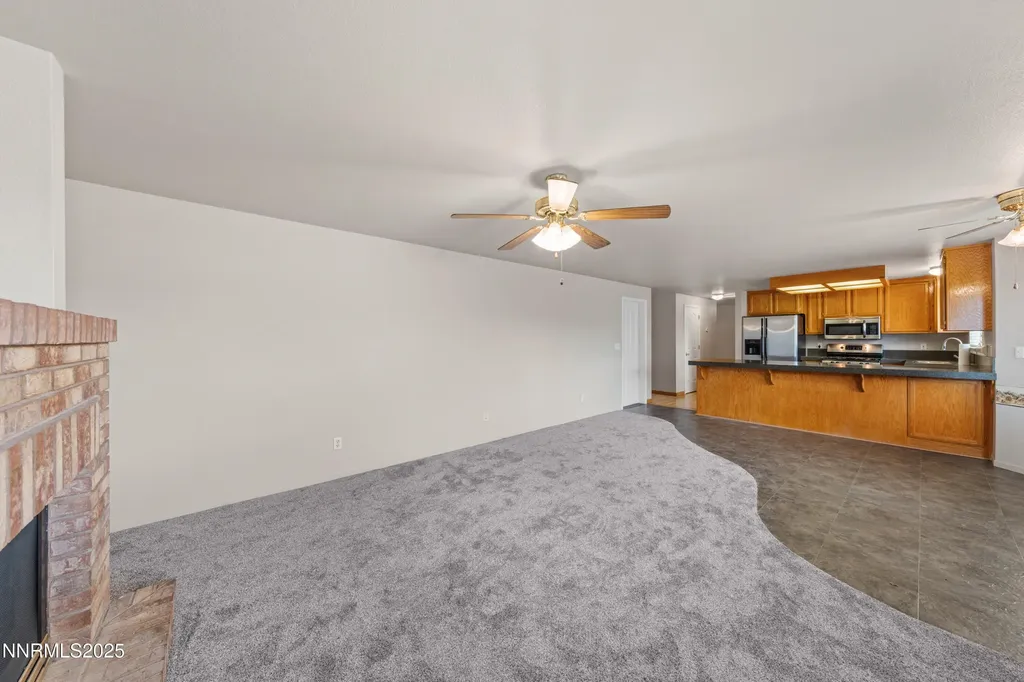1168 Country Club Minden NV 89423