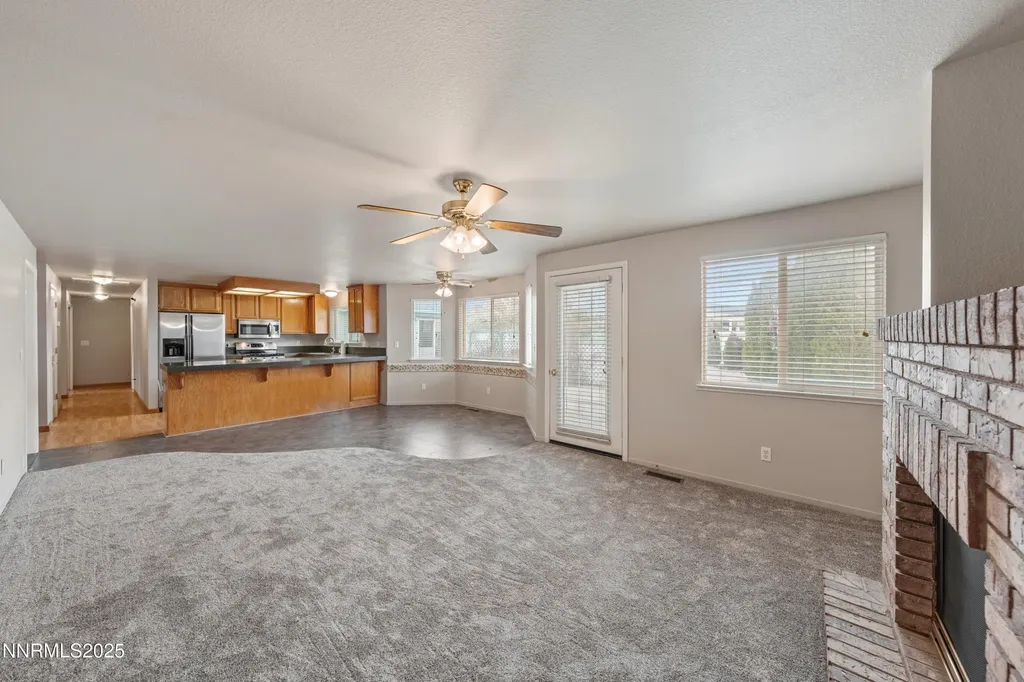 1168 Country Club Minden NV 89423